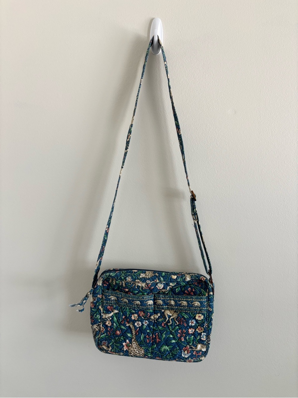 Vintage Vera Bradley Animal Kingdom Crossbody